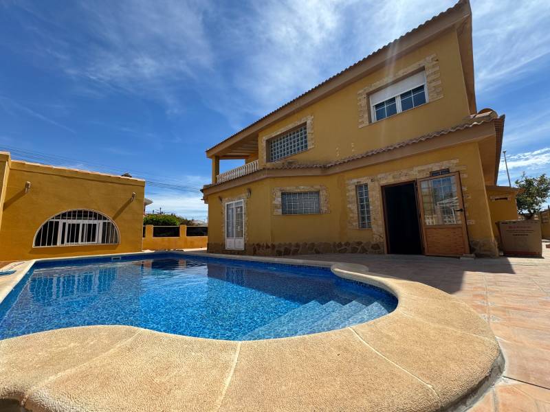 Villa - Resale - Los Alcázares - Los Narejos